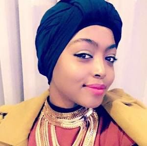 Meet your Posher, Saliha